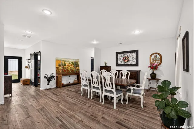 965 County Road 7611 Devine, TX 78016
