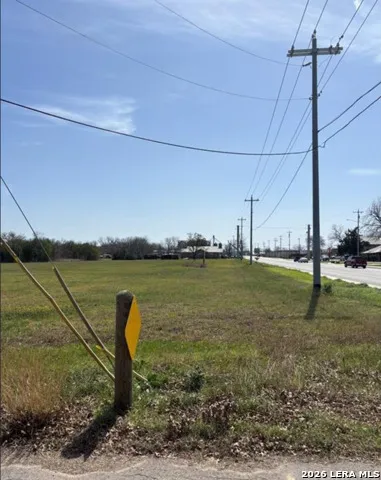 1900 Austin Seguin, TX 78155