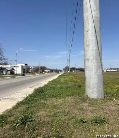 1900 Austin Seguin, TX 78155
