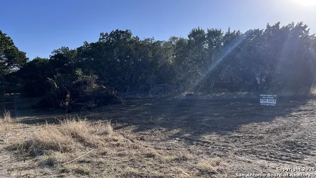 392 MATT DILLON DR Bandera, TX 78003
