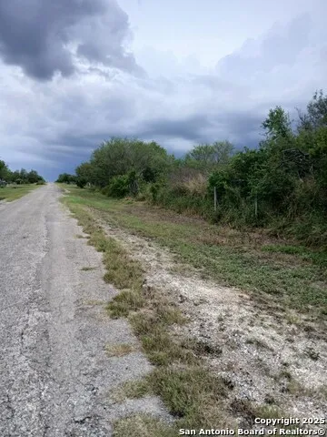 4700 Daisy Beeville, TX 78102