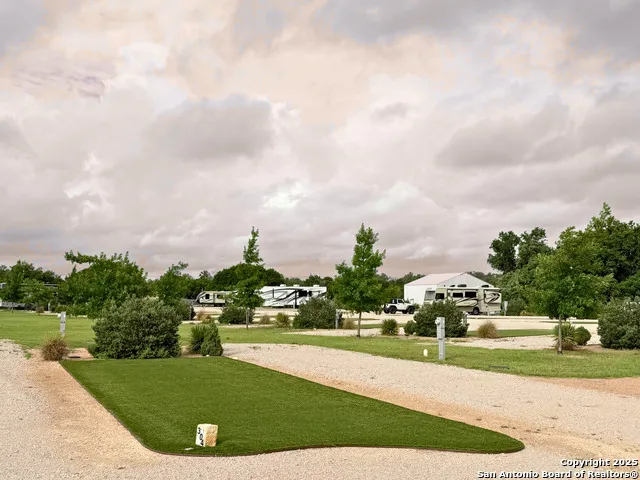 4584 E US Hwy 290 Fredericksburg, TX 78624