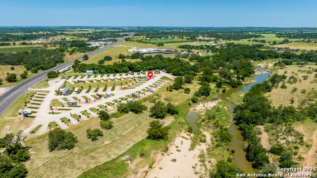 4584 E US Hwy 290 Fredericksburg, TX 78624
