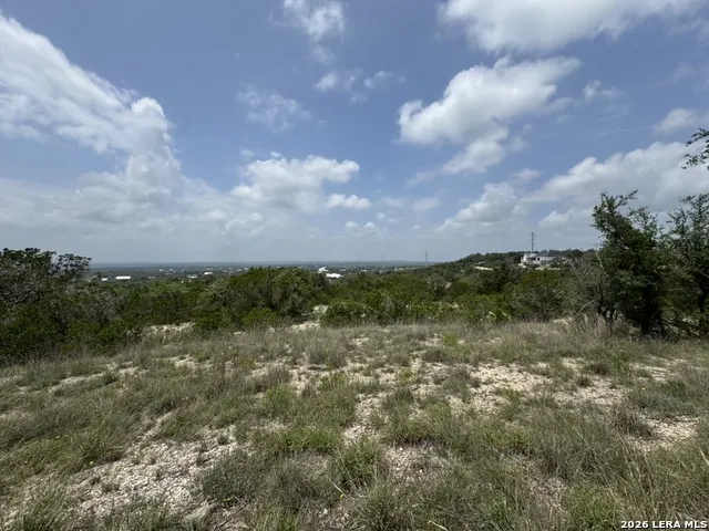 686 Butler Oaks Bulverde, TX 78163