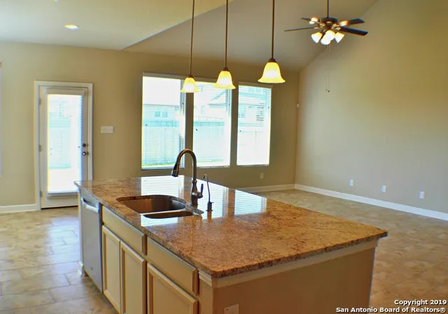 3127 Pinecone Cove New Braunfels, TX 78130