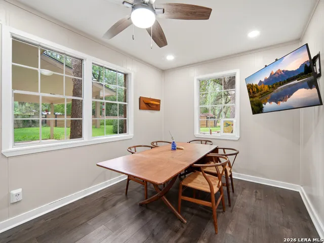 19214 Grey Forest Helotes, TX 78023