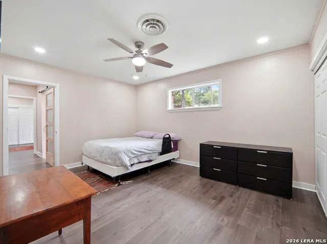 19214 Grey Forest Helotes, TX 78023