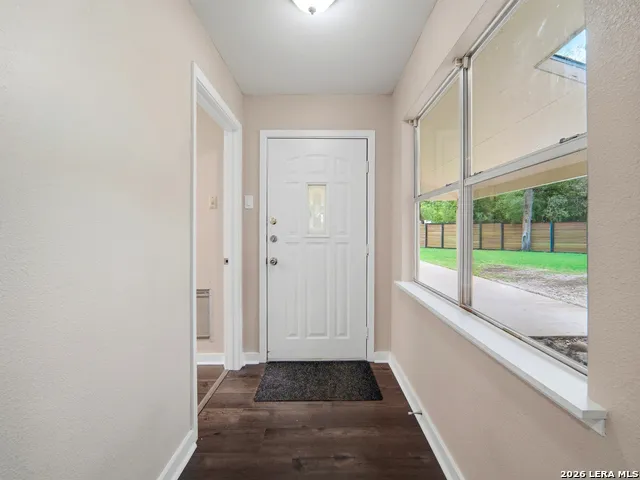 19214 Grey Forest Helotes, TX 78023