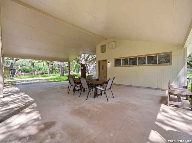 19214 Grey Forest Helotes, TX 78023