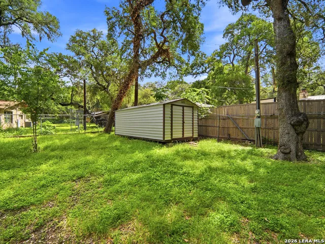 19214 Grey Forest Helotes, TX 78023