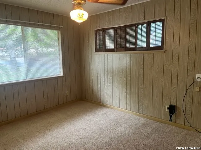 311 CINDY DR Canyon Lake, TX 78133