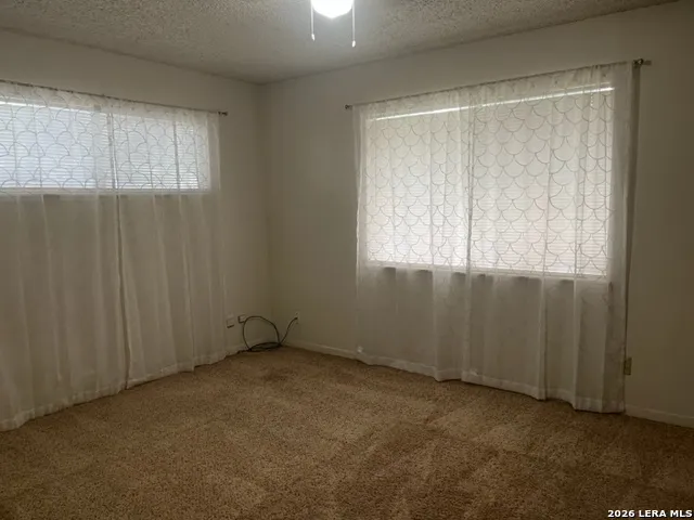 311 CINDY DR Canyon Lake, TX 78133