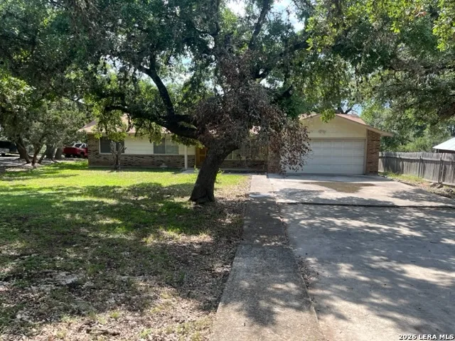 311 CINDY DR Canyon Lake, TX 78133