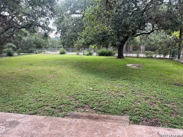311 CINDY DR Canyon Lake, TX 78133