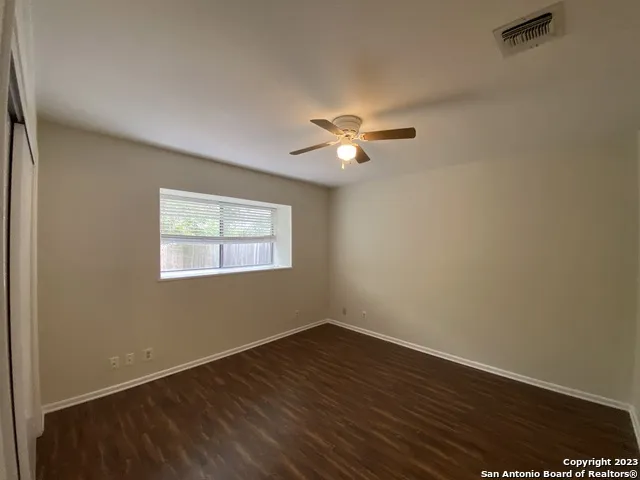 7214 RIMWOOD ST Live Oak, TX 78233