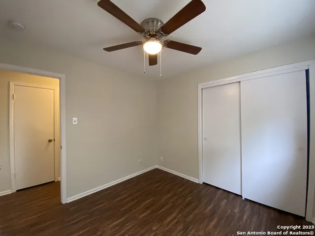 7214 RIMWOOD ST Live Oak, TX 78233