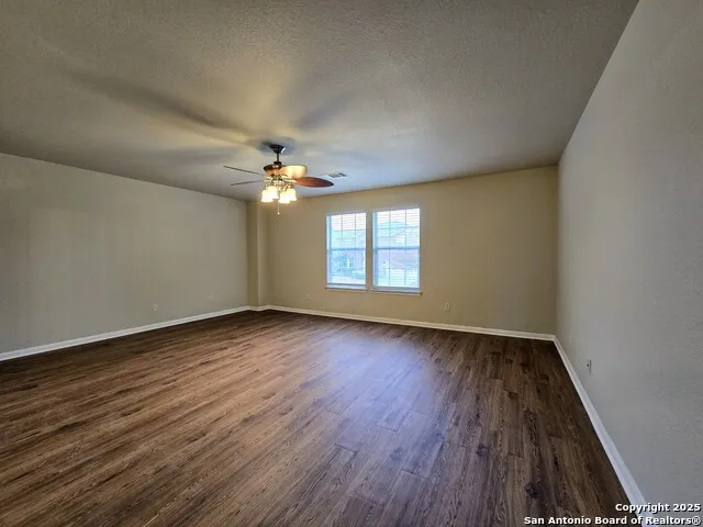 137 HIDDEN FAWN Cibolo, TX 78108