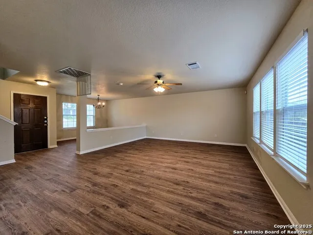 137 HIDDEN FAWN Cibolo, TX 78108