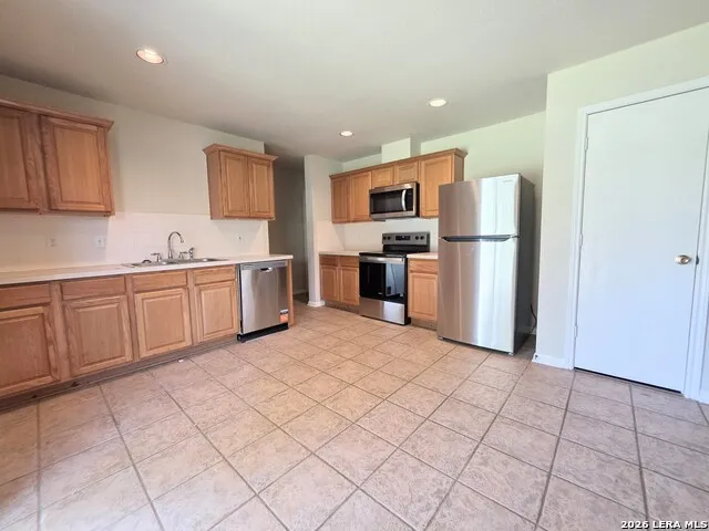 137 HIDDEN FAWN Cibolo, TX 78108