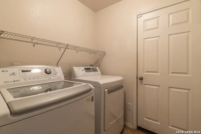 8966 Oakwood Park San Antonio, TX 78254
