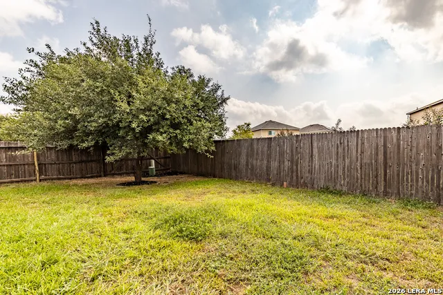 8966 Oakwood Park San Antonio, TX 78254