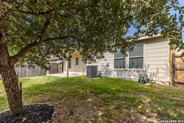 8966 Oakwood Park San Antonio, TX 78254