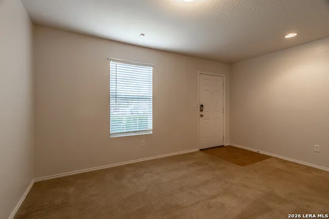 8966 Oakwood Park San Antonio, TX 78254
