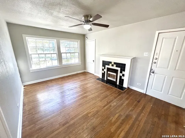 425 Maverick Street Unit 8 San Antonio, TX 78212