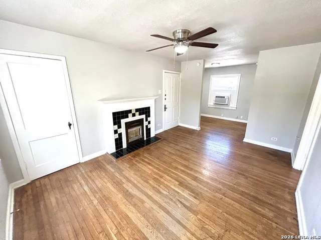 425 Maverick Street Unit 8 San Antonio, TX 78212