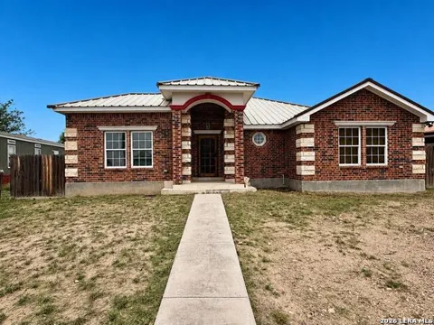 3548 Sauz Dr.