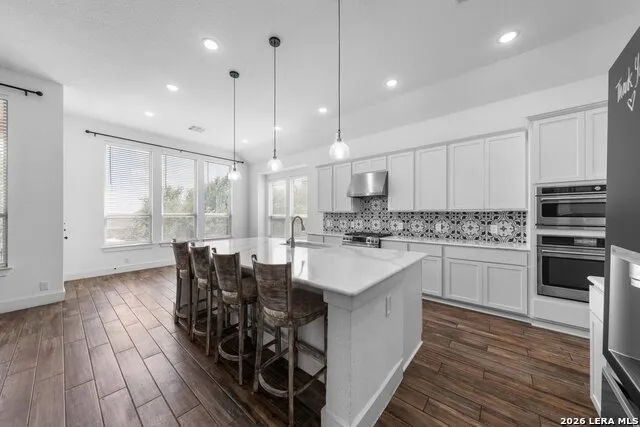 3115 STOKESAY PARK Bulverde, TX 78163