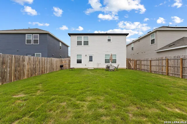 1215 Vallarta Centro Converse, TX 78109