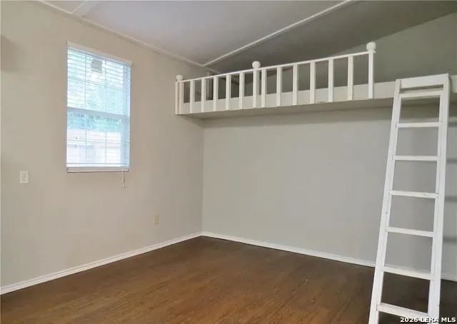 333 E TORREY ST Unit B New Braunfels, TX 78130