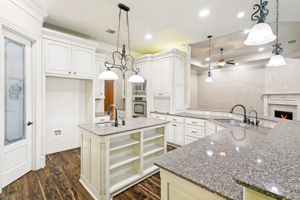 5605 Reatta Place Colleyville, TX 76034