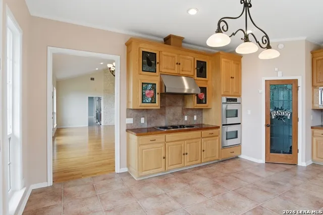 26 SEEWALD RD Boerne, TX 78006