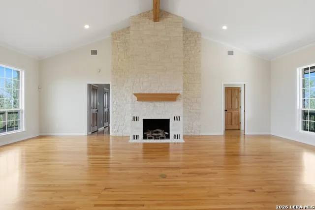 26 SEEWALD RD Boerne, TX 78006