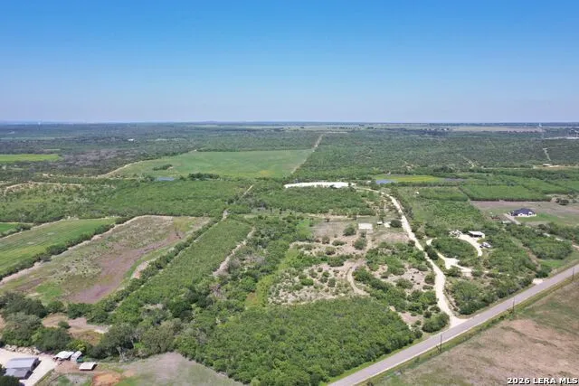 4101 Quihi-Castroville Hondo, TX 78861
