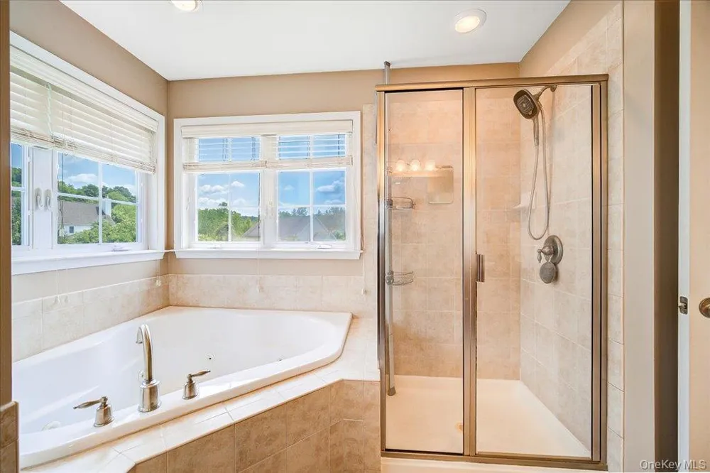 56 Plum Court Drive Poughquag, NY 12570