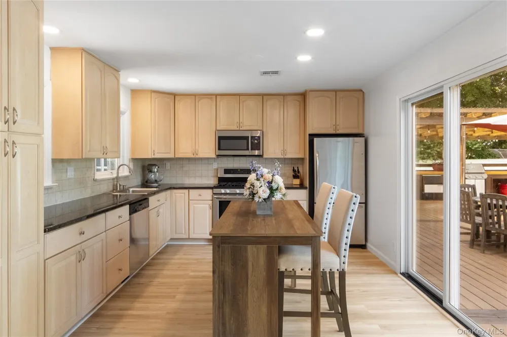 23 Wheeler Place W West Nyack, NY 10994
