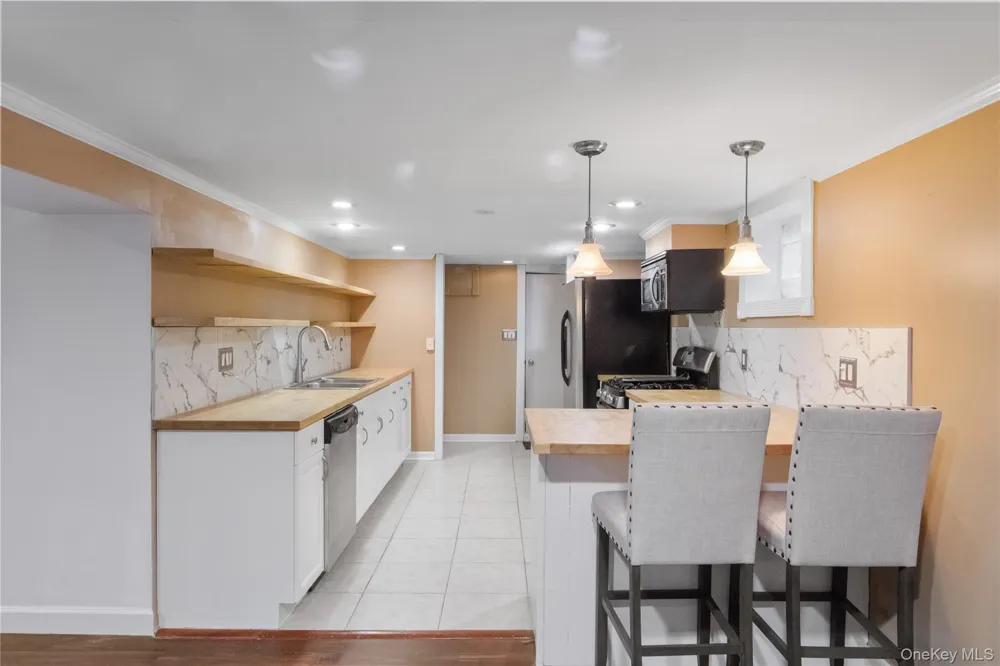 23 Wheeler Place W West Nyack, NY 10994