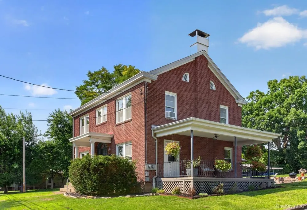 36 W Center Street Beacon, NY 12508