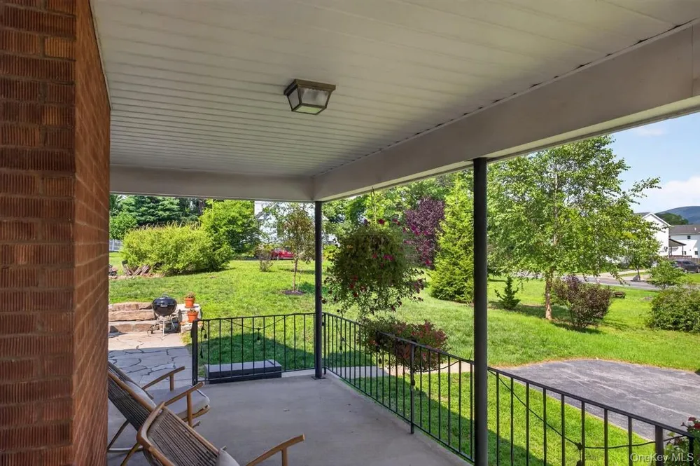 36 W Center Street Beacon, NY 12508