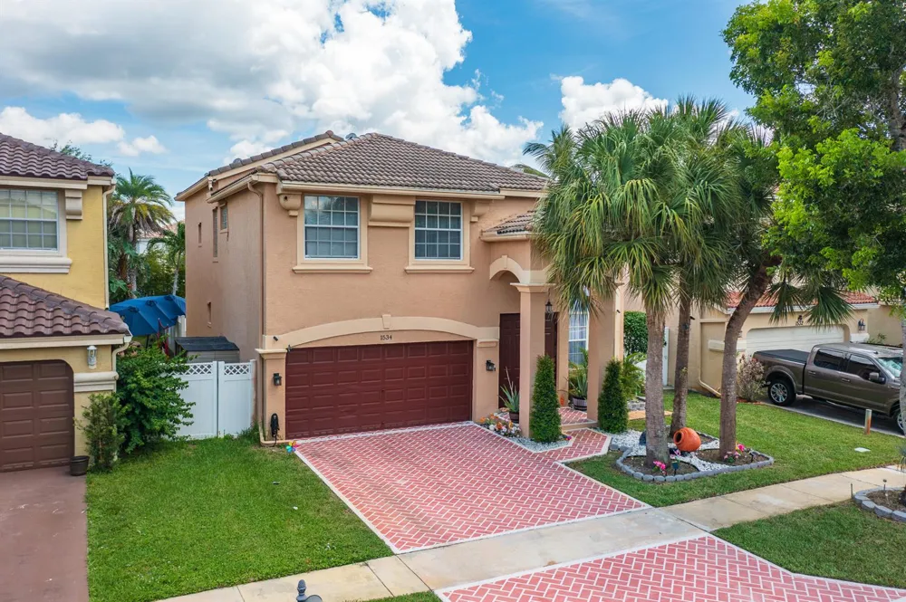 1534 Running Oak Lane Royal Palm Beach, FL 33411