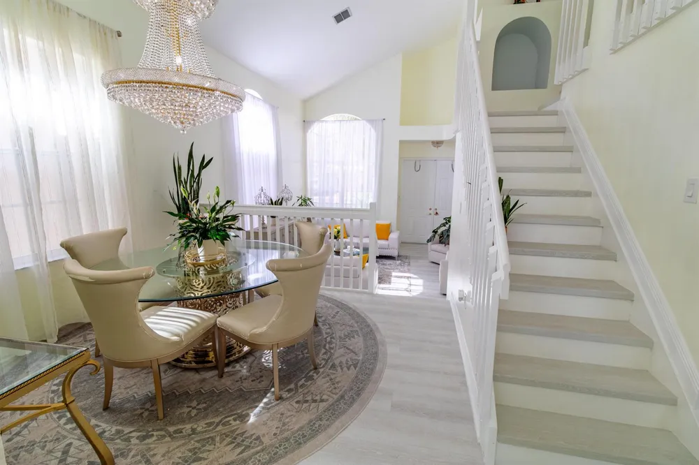 1534 Running Oak Lane Royal Palm Beach, FL 33411