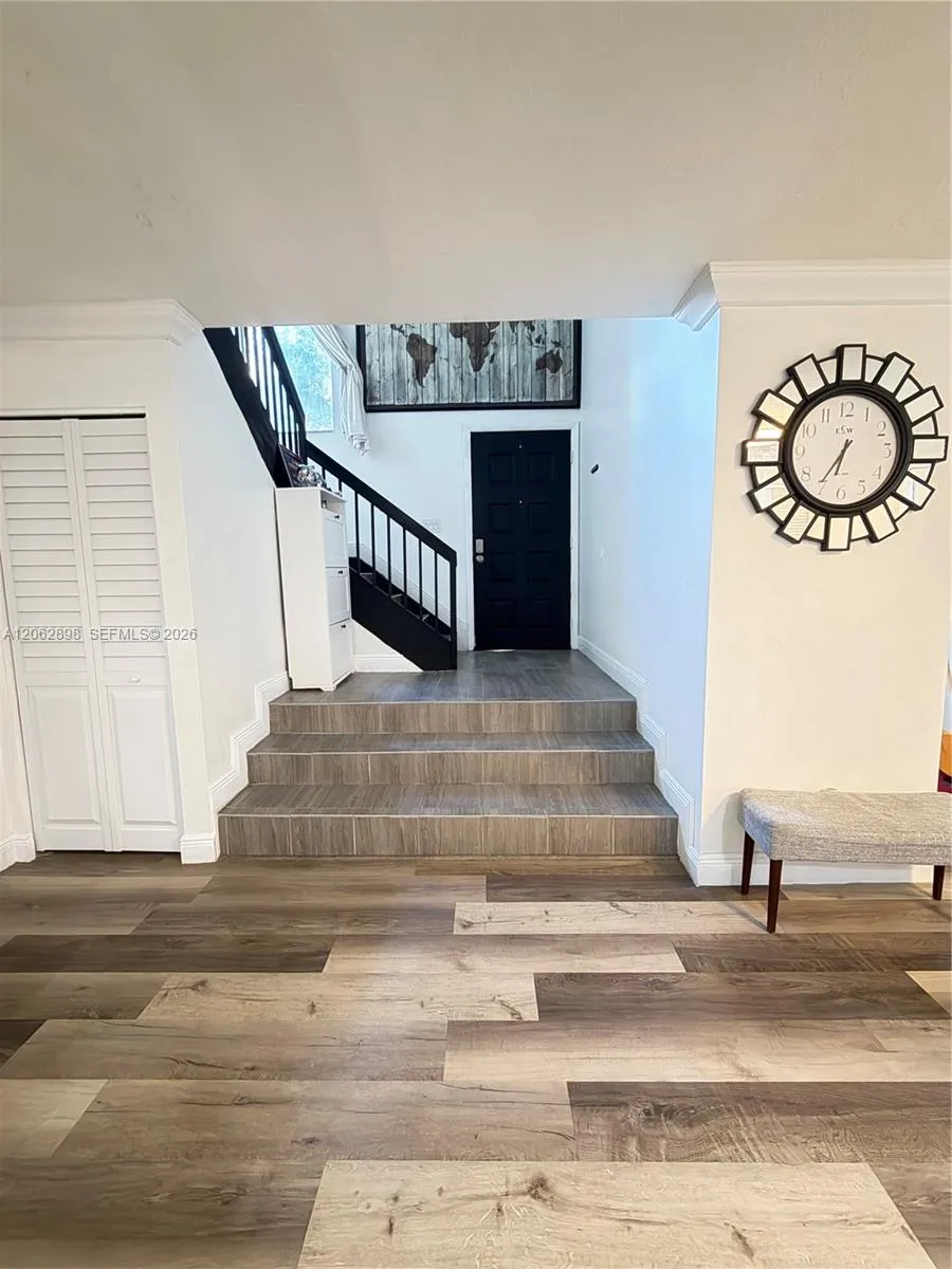 2041 Bayberry Dr Pembroke Pines, FL 33024