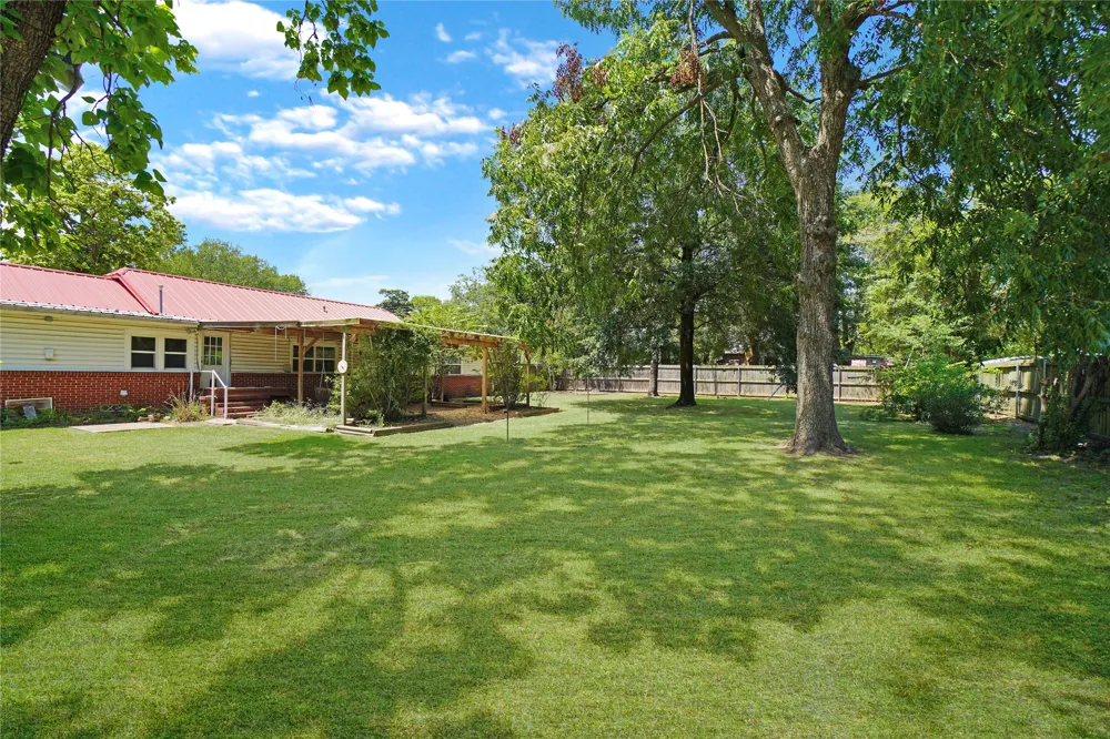 401 S Mill Street Winnsboro, TX 75494