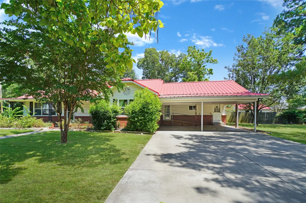 401 S Mill Street Winnsboro, TX 75494