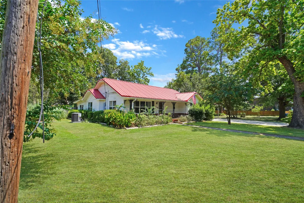 401 S Mill Street Winnsboro, TX 75494