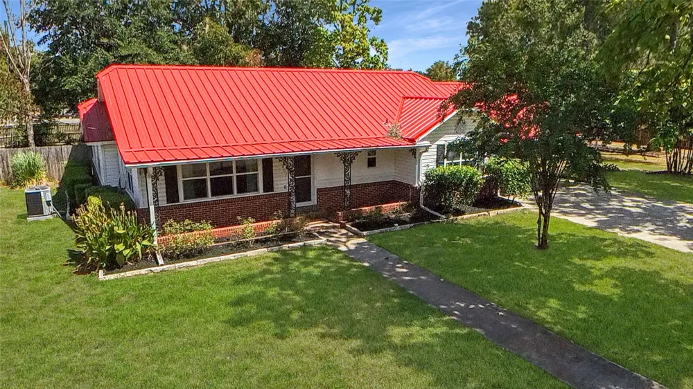 401 S Mill Street Winnsboro, TX 75494