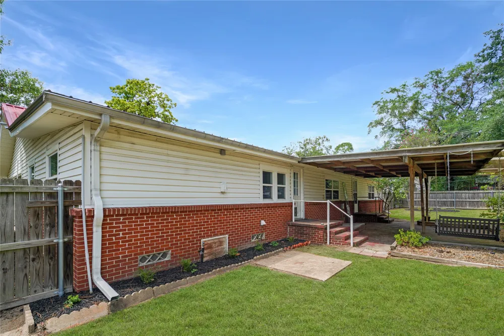 401 S Mill Street Winnsboro, TX 75494